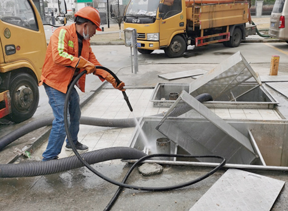 喀喇沁隔油池清理