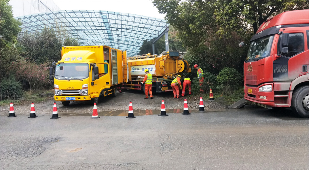 喀喇沁成区雨污水管网“四位一体”检测疏通项目